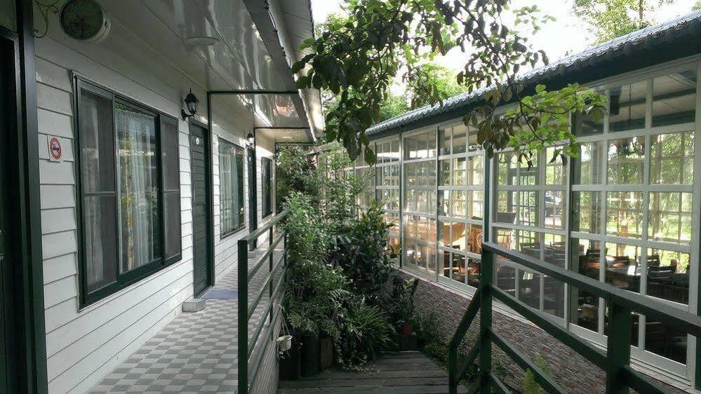 Champs Yazuh B&B Jiji Exterior foto